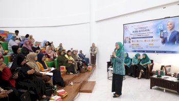 Lewat Program Ibu Berdaya, TP PKK Makassar Buka Peluang UMKM Perempuan Naik Kelas dengan AI