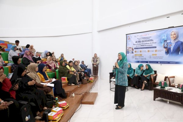Lewat Program Ibu Berdaya, TP PKK Makassar Buka Peluang UMKM Perempuan Naik Kelas dengan AI