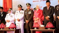 Bupati Ibas dan Wabup Puspawati Hadiri Penurunan Sang Saka Merah Putih