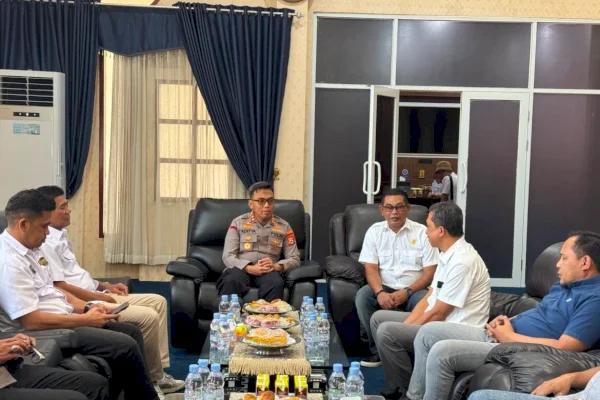 Ketua DPRD Haris Gani Sambut Kapolres, Sinergi Jaga Pangkep Tetap Kondusif