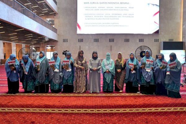 Wawali Makassar Hadiri Pengukuhan 10.000 Guru Al-Qur’an dan Pembukaan Muktamar V Wahdah Islamiyah