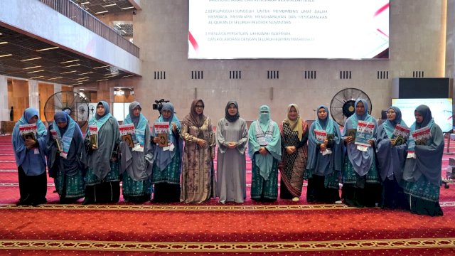 Wawali Makassar Hadiri Pengukuhan 10.000 Guru Al-Qur&rsquo;an dan Pembukaan Muktamar V Wahdah Islamiyah