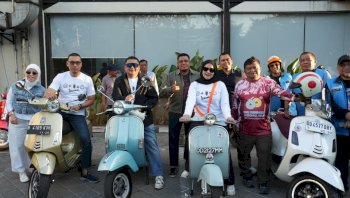 Kepala BKN-Wagub Sulsel dan Wali Kota Makassar Riding Vespa-Tanam Tebuya di CPI