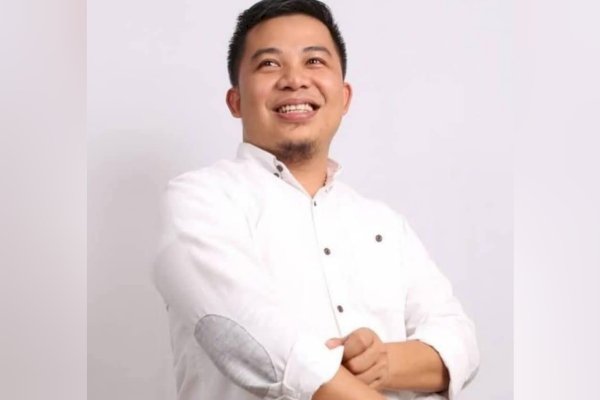 Menegur di Ruang Publik, Mengurangi Martabat Komunikasi Pemerintahan