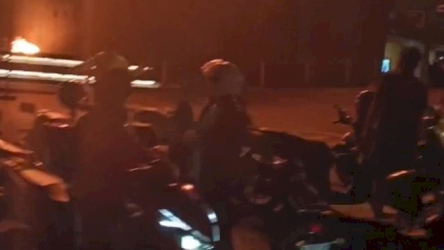 Mal Nipah Makassar Kebakaran.