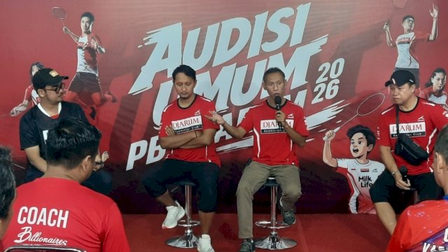 Tim pencari bakat PB Djarum di Audisi PB Djarum 2026 di Makassar.