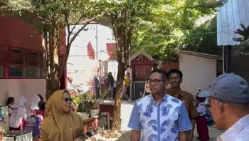 Ketua DPRD Supratman Tinjau Renovasi SDN Pannara, Pastikan Proyek Tepat Mutu Demi Pendidikan Berkualitas di Makassar