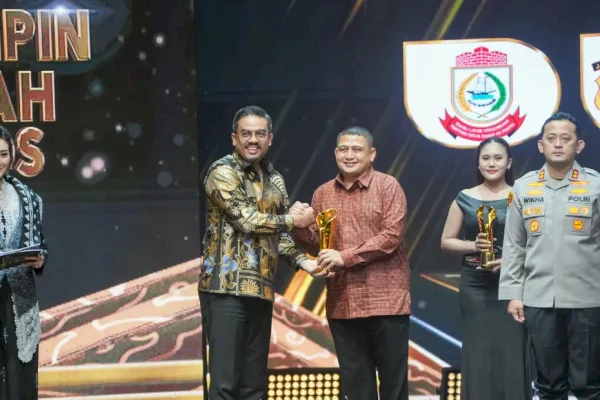 Wali Kota Appi Raih Penghargaan atas Digitalisasi Layanan, Satu-satunya dari Sulsel