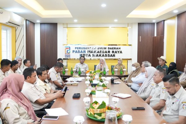 Evaluasi 18 Pasar di Makassar, Ketua Dewan Lingkungan Tekankan Pemilahan Sampah Wajib Dimulai dari Pedagang