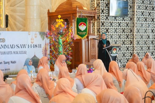 Maulid DWP Makassar, Ketua Tim Penggerak PKK Makassar Ingatkan Pentingnya Doa dan Dukungan Istri