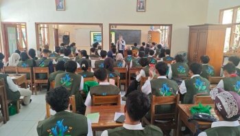 Kemenhut Cetak Forestpreneur Muda, Kembangkan Lebah Trigona untuk Ekonomi Hijau