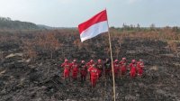 Di Tengah Kepulan Asap Karhutla, Manggala Agni Tetap Khidmat Gelar Upacara HUT ke-81 RI di OKI
