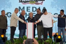Kemenhut Resmi Buka Mangrofest 2026, Perkuat Kolaborasi Rehabilitasi Mangrove di Kalimantan Timur