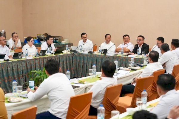 Sekda Sulsel Hadiri Forum Pembahasan PBBKB atas MFO