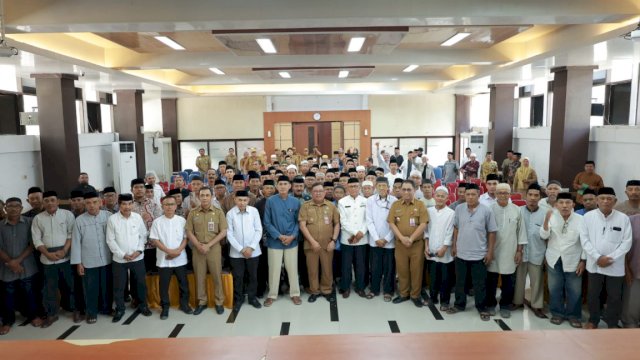 Bupati Daeng Manye Naikkan Honor Imam Takalar Jadi Rp600 Ribu, Dibayar Sekaligus Enam Bulan