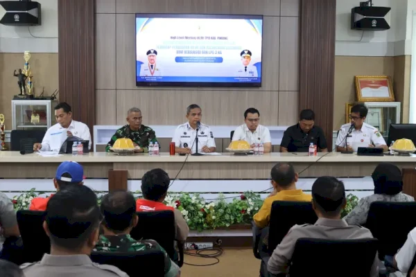 Warga Kesulitan Dapat BBM-LPG, Pemkab Pinrang Siapkan Tim Terpadu dan Tambah Kuota