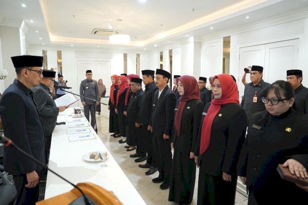 Lantik Pejabat Fungsional, Wali kota Appi Tekankan Pelayanan Publik Tak Boleh Sekadar Seremonial