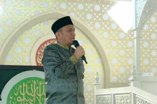 Momentum Maulid Nabi, Bupati Ajak Warga Lutim Teladani Akhlak Rasulullah Hingga Jaga Lingkungan