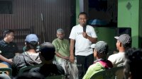 Bupati Sidrap Cek Sawah Arateng, Serahkan 18 Pompa Air untuk Petani