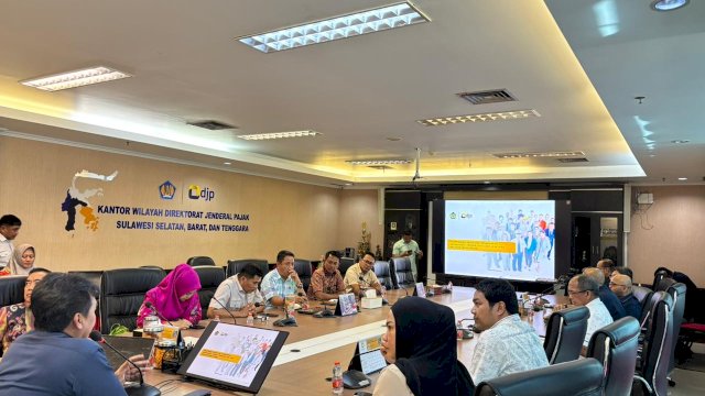 Kanwil DJP Sulselbartra menerima kunjungan Banggar DPRD Jeneponto.