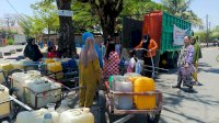 BPBD Makassar Kembali Salurkan 3,04 Juta Liter Air untuk 92.931 Jiwa