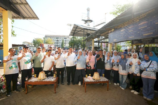 Aksi Bersih World Clean Up Day di Makassar, 74 Kg Sampah Berhasil Dikumpulkan Oleh DLH