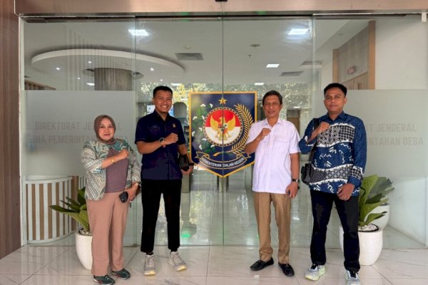 Kades Tak Bisa Sembarangan Copot Perangkat Desa, Ini Penjelasan DPRD Pangkep