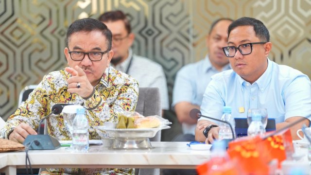Sekda Sulsel Pimpin Rakor Penyaluran BBM Bersubsidi, Antrean SPBU Jadi Perhatian