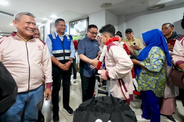 Sekda Sulsel Sambut Kepulangan Kontingen Juara Umum Kejurnas Karate-Do Gojukai