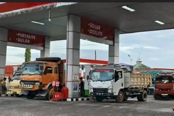 Solar Langka, DPRD Makassar Minta APH Telusuri Dugaan Penimbunan