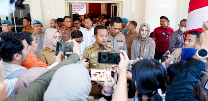 Gubernur Sulsel Rapat Bersama Forkopimda Evaluasi Antrean BBM, Minta Pertamina Analisis Kebutuhan Tambahan Kuota