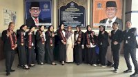 Yudisium RPL Angkatan I PBSI Unismuh, Andi Paida Titip Pesan: Ilmu Harus Memberi Manfaat