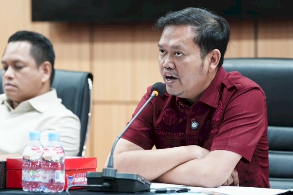 DPRD Sulsel Beri Waktu 3 Bulan ke Pelni, Pelindo dan KSOP Benahi SOP Buruh Bagasi Pelabuhan
