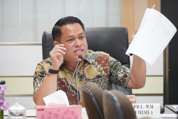 Waka DPRD Sulsel Supriadi Arif Desak Dishub Segera pasang Traffic Light di Jalan Poros Anabanua-Sengkang