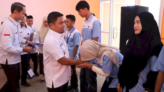 Tasming Hamid Dorong Peningkatan Kompetensi, Ratusan Warga Parepare Ikuti Pelatihan Vokasi