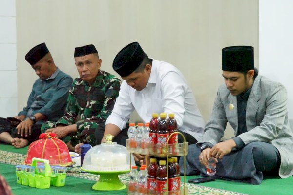 Hadiri Maulid Nabi di Masjid Babul Khaer Bombong, Bupati Bantaeng Minta Warga Waspadai Kebakaran Lahan