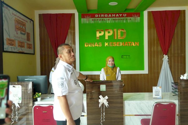 Ruang Kerja Sempit, Bupati Ibas Instruksikan Perluasan Gedung Dinkes Lutim