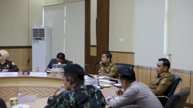 Antrean BBM Masih Terjadi, Wali Kota Parepare Tasming Hamid Minta Pertamina Tambah Kuota BBM