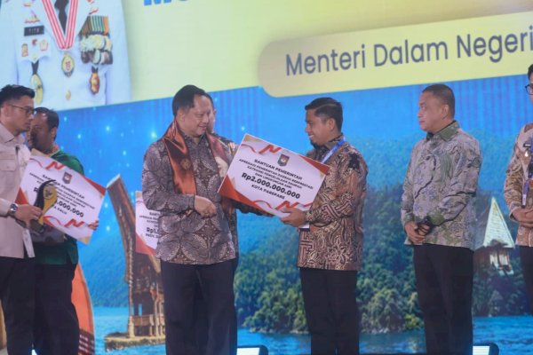 Parepare Raih Terbaik I Pengelolaan Sampah, Dapat Insentif Fiskal Rp2 Miliar
