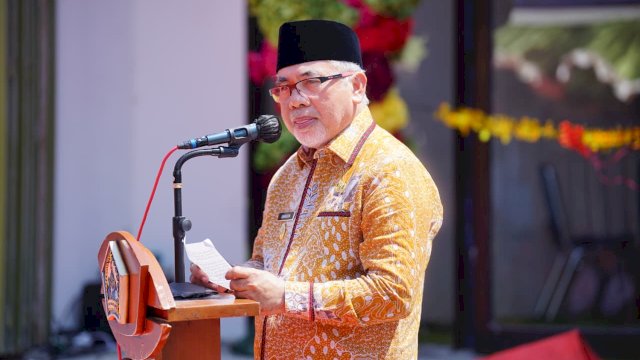 Wabup Bantaeng Hadiri Pembukaan Raker, Peresmian Sekretariat dan Launching Ambulans DPC APDESI