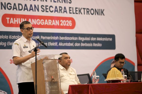 Sekda Makassar Buka Bimtek PBJ, Minta OPD Cermat Persoalan Pengadaan Barang dan Jasa