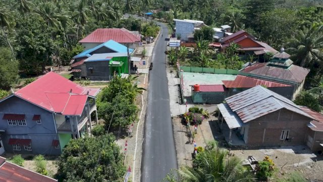 Tampak Ruas Jalan Tanete-Tanaberu di Kabupaten Bulukumba.