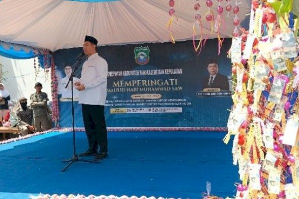 Bupati Yusran Lalogau Jadikan Maulid Nabi Momentum Perkuat Kebersamaan