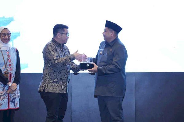Bank Sulselbar Buka Akses Bisnis China ke Makassar, Appi: Ini Jantung Ekonomi Timur