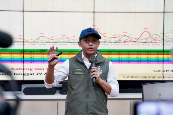 Hadapi Puncak Cuaca Ekstrem, Menhut Ungkap 5 Strategi Utama Penanganan Karhutla