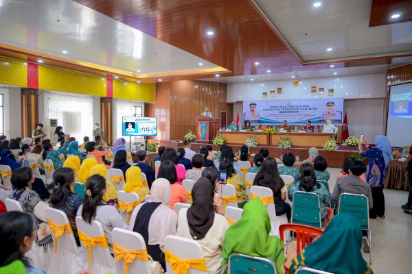 Fatmawati Rusdi Minta Sekolah Tegakkan Aturan Gawai, Orang Tua Awasi Waktu Layar Anak