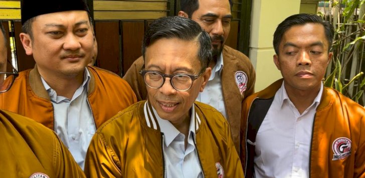 Temui Jokowi, Relawan Gibran Janjikan Bukti Pendidikan Wapres: Tunggu Tanggal Mainnya!