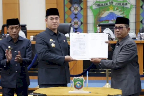 DPRD Pangkep Sahkan Perda Pilkades, Tujuh Desa Bersiap Gelar Pemilihan