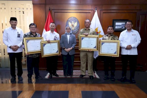 Pemkot Parepare Terima Penghargaan Internasional, MenPAN-RB Serahkan Piagam BERDAYA SRIKANDI