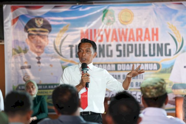 Bupati Syaharuddin Alrif Kumpulkan Petani Duampanua, Duduk Bersama dan Bahas Musim Tanam